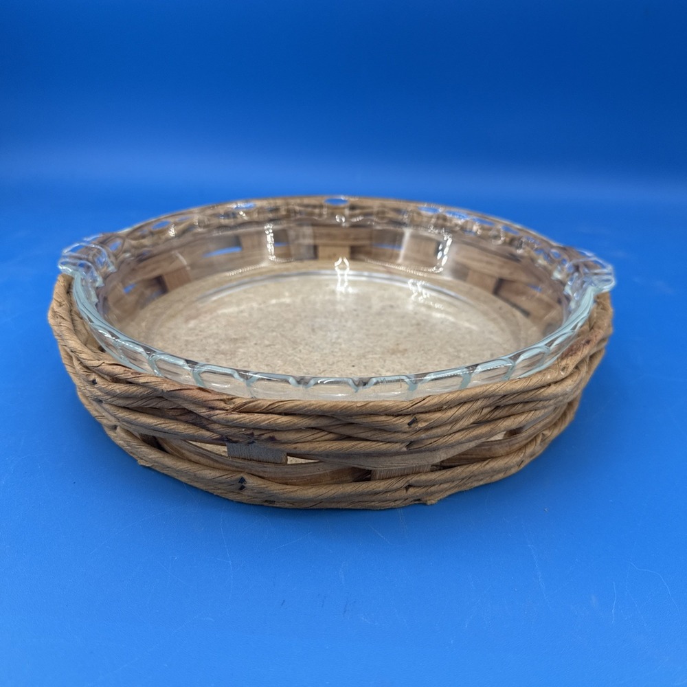 Vintage Pyrex #229 Deep Dish Pie Plate with Woven Wicker Basket.